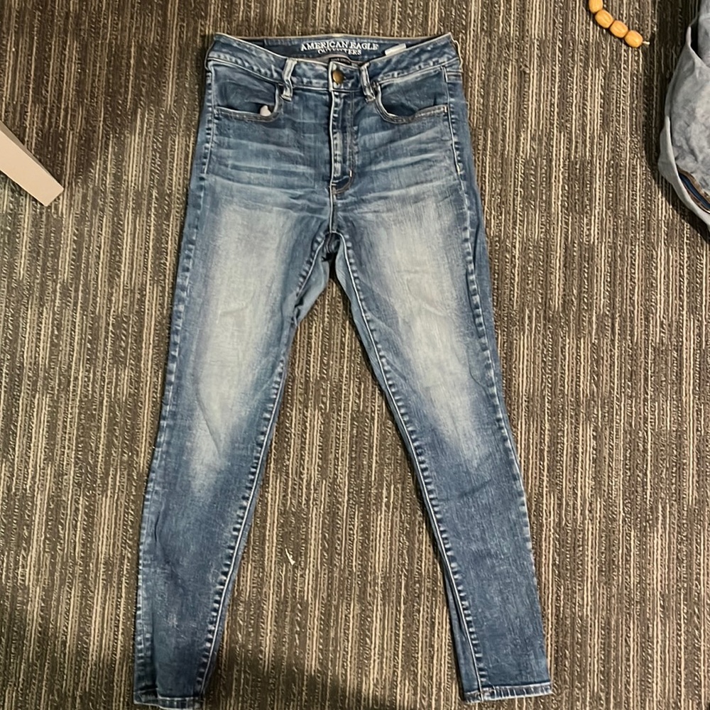 American Eagle Womens size 6 short super stretch high rise jegging